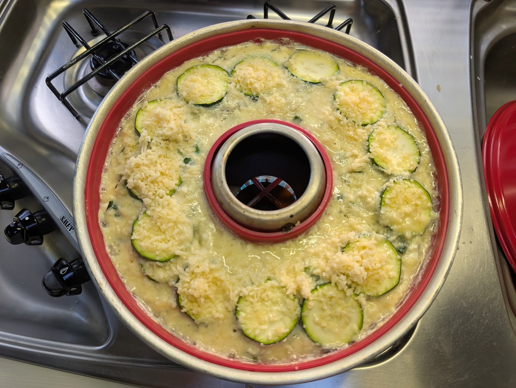 Zucchini Auflauf im Omnia Backofen