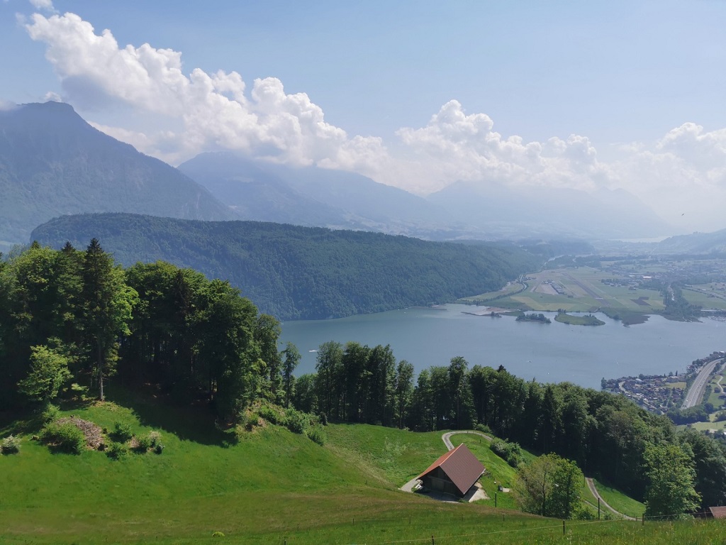 Sicht vom Renggpass auf den Alpnacher See